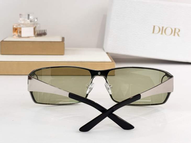 Picture of Dior Sunglasses _SKUfw76226136fw